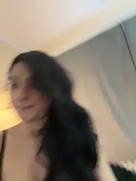 Cristinasunny online show from May 13, 2026, 5:38 am
