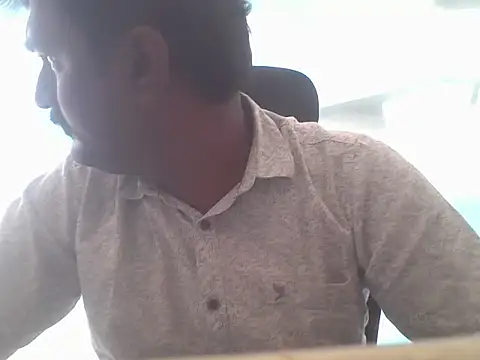 Snapshot of mathavan2006 chatting on October 29, 2025, 5:53 am mathavan2006 online show from October 29, 2025, 5:53 am