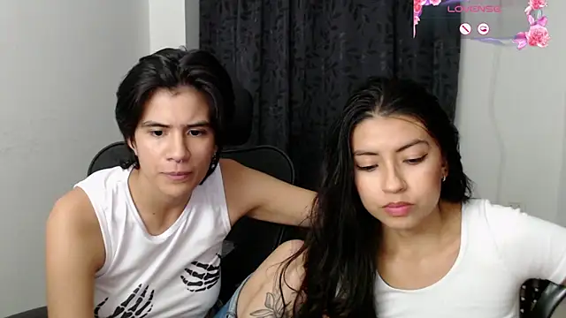 ellajonz online show from March 10, 2026, 6:18 am