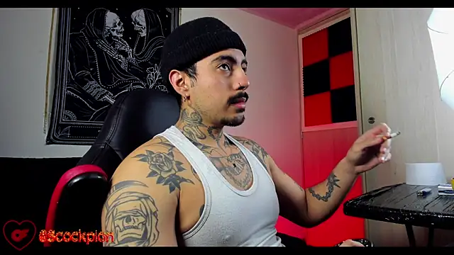 Snapshot of scockpion__ chatting on February 18, 2026, 8:32 am scockpion online show from February 18, 2026, 8:32 am