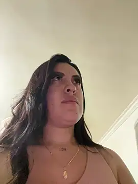 Kamila angel online show from May 16, 2026, 3:58 am