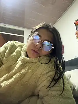 Snapshot of viccky_vick chatting on March 19, 2025, 11:25 pm viccky vick online show from March 19, 2025, 11:25 pm