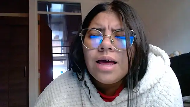 Snapshot of viccky_vick chatting on September 8, 2025, 10:20 pm viccky vick online show from September 8, 2025, 10:20 pm