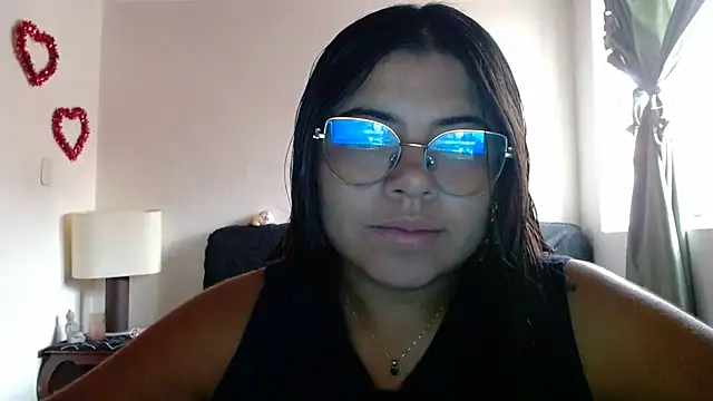 Snapshot of viccky_vick chatting on September 18, 2025, 1:24 pm viccky vick online show from September 18, 2025, 1:24 pm