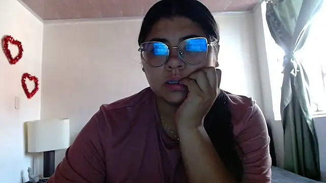 Snapshot of viccky_vick chatting on October 8, 2025, 8:39 pm viccky vick online show from October 8, 2025, 8:39 pm