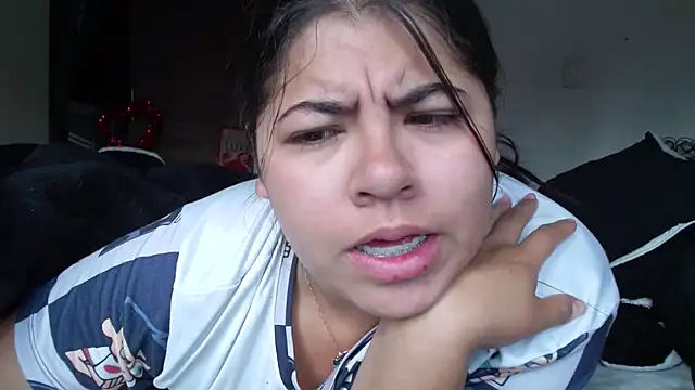 Snapshot of viccky_vick chatting on January 8, 2026, 2:19 pm viccky vick online show from January 8, 2026, 2:19 pm