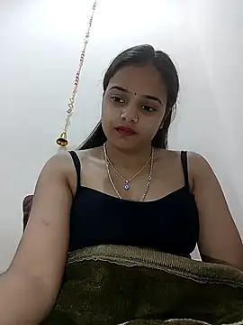 Snapshot of RAYI_123 chatting on February 3, 2025, 8:24 pm RAYI 123 online show from February 3, 2025, 8:24 pm