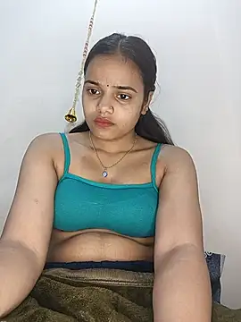 Snapshot of RAYI_123 chatting on February 14, 2025, 4:52 pm RAYI 123 online show from February 14, 2025, 4:52 pm