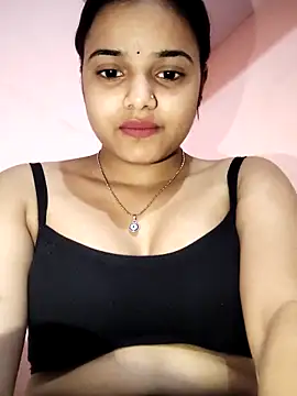 Snapshot of RAYI_123 chatting on February 20, 2025, 4:57 pm RAYI 123 online show from February 20, 2025, 4:57 pm