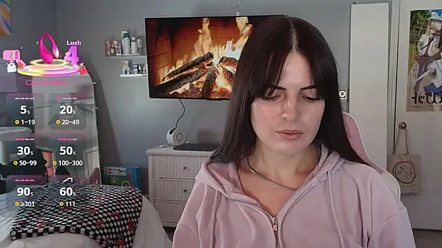 Snapshot of princesselysia chatting on February 27, 2026, 5:13 pm princesselysia online show from February 27, 2026, 5:13 pm