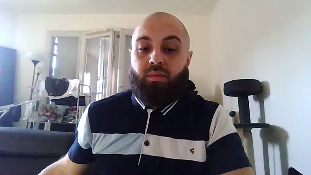 Snapshot of Zer_oki chatting on February 5, 2025, 12:38 pm Zer oki online show from February 5, 2025, 12:38 pm