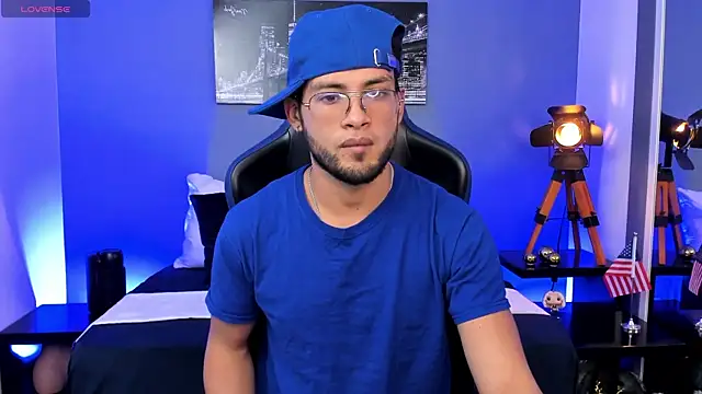 Max Conor1 online show from April 29, 2026, 3:10 am