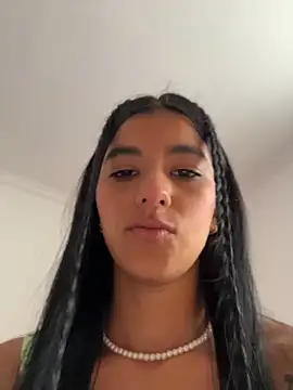 Snapshot of eva_roseee chatting on April 26, 2026, 4:15 pm eva roseee online show from April 26, 2026, 4:15 pm