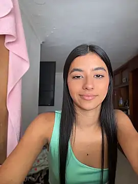 Snapshot of eva_roseee chatting on May 15, 2026, 6:26 pm eva roseee online show from May 15, 2026, 6:26 pm