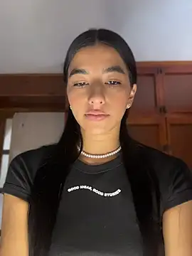 Snapshot of eva_roseee chatting on May 30, 2026, 4:48 pm eva roseee online show from May 30, 2026, 4:48 pm