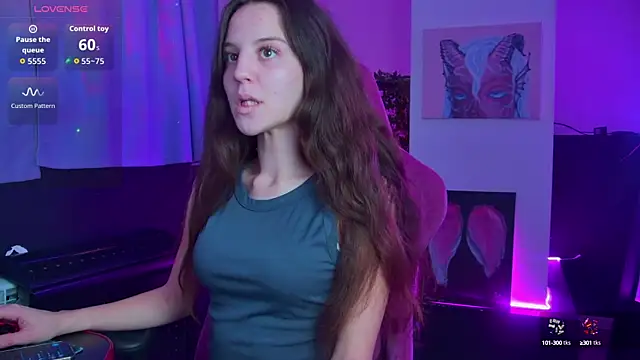 MilaStoyne online show from October 3, 2025, 6:43 am