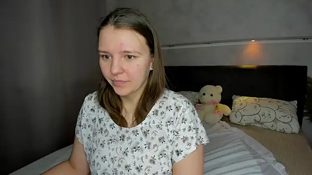 Snapshot of Jenny_Jimmy chatting on May 5, 2026, 9:39 am Jenny Jimmy online show from May 5, 2026, 9:39 am