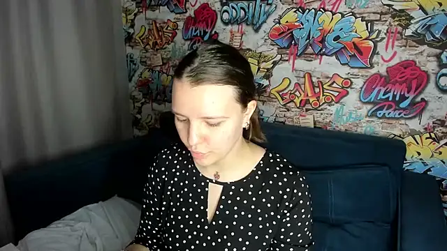 Snapshot of Jenny_Jimmy chatting on June 14, 2026, 9:44 am Jenny Jimmy online show from June 14, 2026, 9:44 am