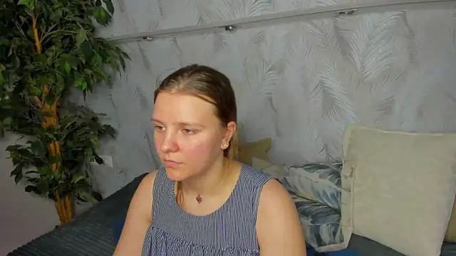 Snapshot of Jenny_Jimmy chatting on July 2, 2026, 9:15 am Jenny Jimmy online show from July 2, 2026, 9:15 am