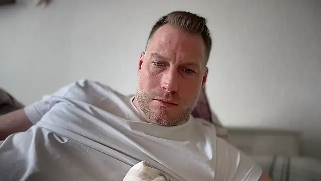 Christian87xxx online show from April 2, 2026, 2:58 pm