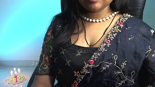 Snapshot of Kannu- chatting on October 18, 2025, 5:54 am Kannu- online show from October 18, 2025, 5:54 am