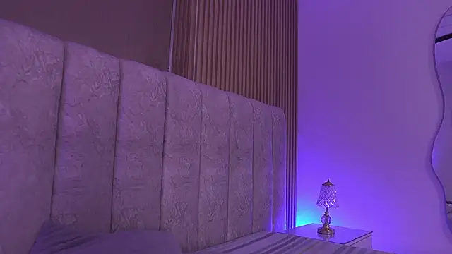 sara lopee1 online show from March 23, 2026, 11:58 am