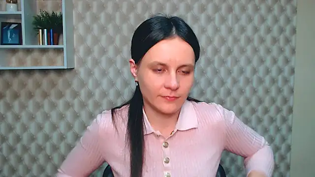 ValeriaHeart  online show from March 8, 2025, 2:08 pm