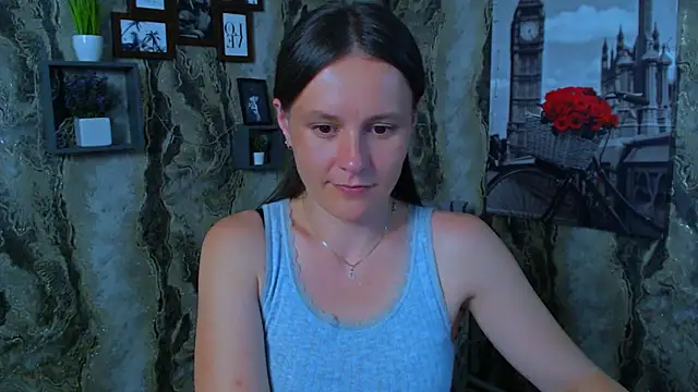 ValeriaHeart  online show from May 27, 2026, 1:41 pm