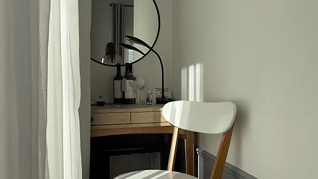 Snapshot of Kisskeyy chatting on March 8, 2025, 8:11 am Kisskeyy online show from March 8, 2025, 8:11 am