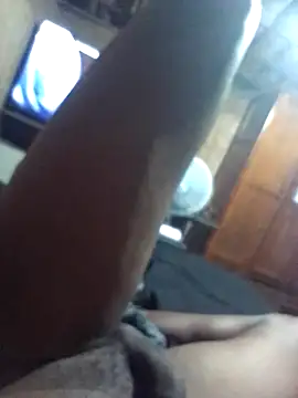 Snapshot of luisfff2020 chatting on October 1, 2025, 1:33 am luisfff2020 online show from October 1, 2025, 1:33 am