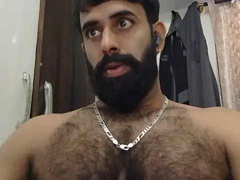 Snapshot of indianhairybull chatting on July 17, 2026, 5:03 am indianhairybull online show from July 17, 2026, 5:03 am