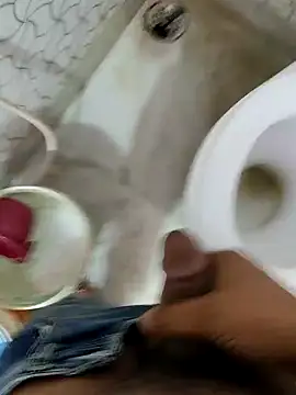 Snapshot of sethgamble000777 chatting on March 8, 2025, 4:06 pm sethgamble000777 online show from March 8, 2025, 4:06 pm