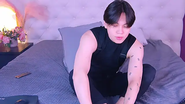 Snapshot of just_gay_ chatting on March 15, 2025, 1:18 pm just gay online show from March 15, 2025, 1:18 pm