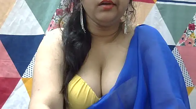 Snapshot of YOUR_RAHI48 chatting on February 9, 2025, 9:47 am YOUR RAHI48 online show from February 9, 2025, 9:47 am