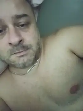 Snapshot of NAvoglia chatting on June 24, 2026, 2:43 am NAvoglia online show from June 24, 2026, 2:43 am