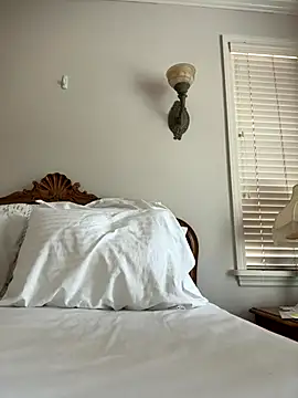 sissyboijamie1313 online show from December 14, 2025, 8:35 pm