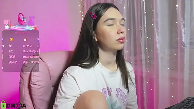 Arianahot777 online show from November 7, 2025, 10:10 pm