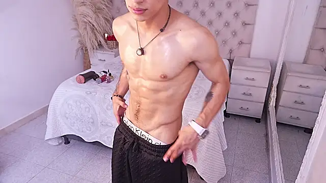 JhoanLeandro online show from March 14, 2026, 4:18 am