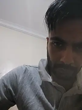 Snapshot of salah1810salah chatting on July 17, 2026, 5:14 am salah1810salah online show from July 17, 2026, 5:14 am