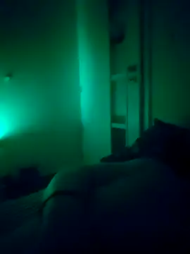 Snapshot of bouraktom6 chatting on October 18, 2025, 4:37 am bouraktom6 online show from October 18, 2025, 4:37 am