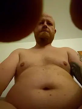 Snapshot of bouraktom6 chatting on November 9, 2025, 10:52 pm bouraktom6 online show from November 9, 2025, 10:52 pm