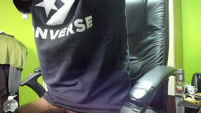 Snapshot of BigCumShoot chatting on March 3, 2026, 6:41 am BigCumShoot online show from March 3, 2026, 6:41 am