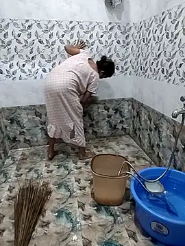 Babybird online show from February 10, 2026, 3:32 am