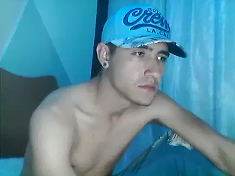 Snapshot of daimon_king05 chatting on February 21, 2025, 2:39 am daimon king05 online show from February 21, 2025, 2:39 am