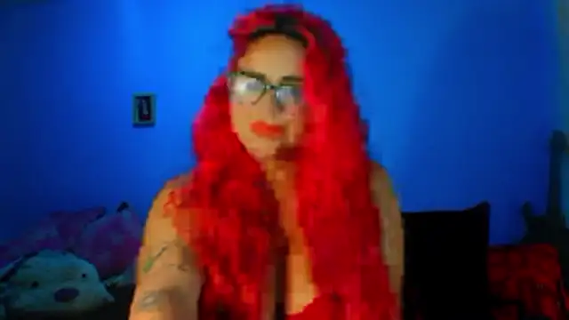 EstefyTabbo online show from April 3, 2026, 9:13 pm