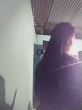 Ariell Kieran online show from April 9, 2026, 11:32 pm