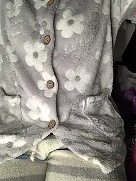 PINO pino 01 online show from March 26, 2026, 5:18 pm