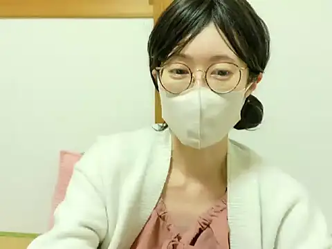 Snapshot of RIO_o0 chatting on January 7, 2026, 1:35 pm RIO o0 online show from January 7, 2026, 1:35 pm