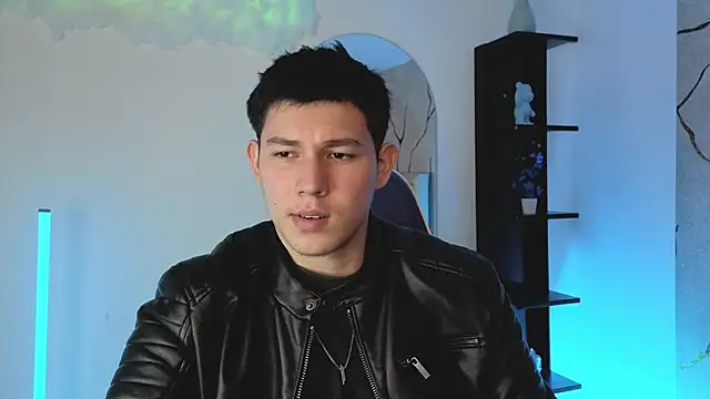 JamesCr  online show from May 23, 2026, 3:16 pm