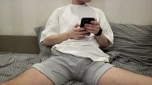 jaketwinkk online show from January 31, 2025, 9:59 pm